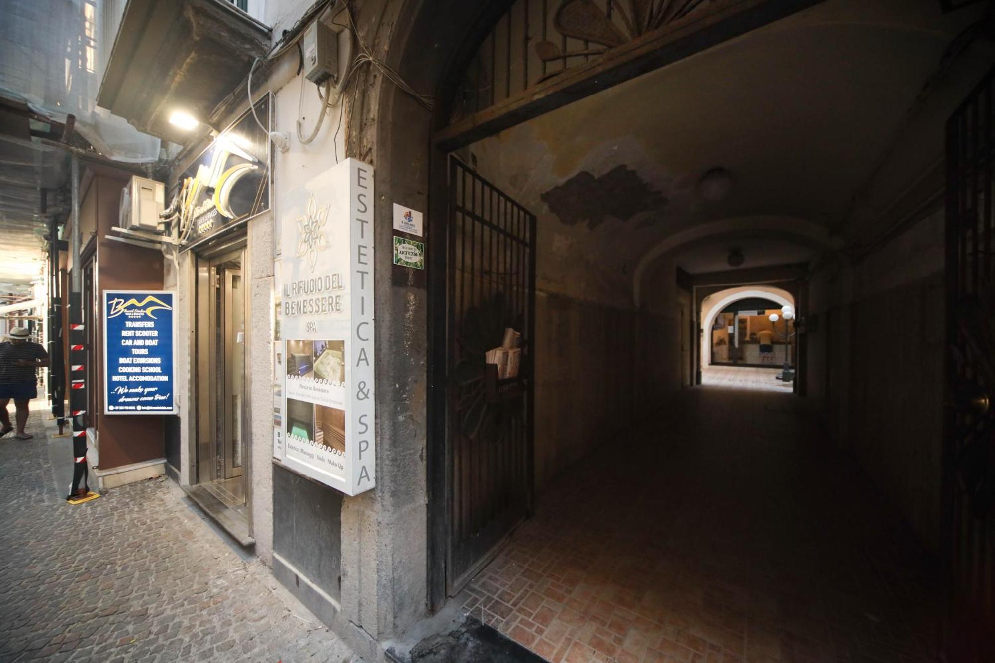 Lucrezia'S Home Castellammare di Stabia Exterior foto